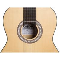 Cascha Student Series 4/4 Klasik Gitar Seti (Türkçe Metod, Taşıma Çantası, 3 Pena, Tuner)