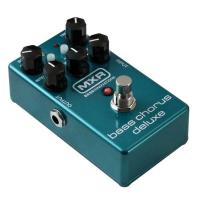 MXR M83 Bass Chorus Deluxe Pedalı