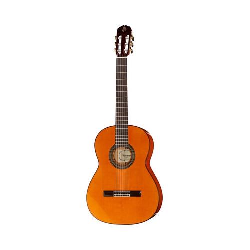 Raimundo Model 126-S Ladin Flamenco Gitar